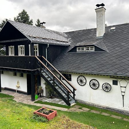 Chřibská Penzion Pod Zeleznym Vrchem מראה חיצוני תמונה
